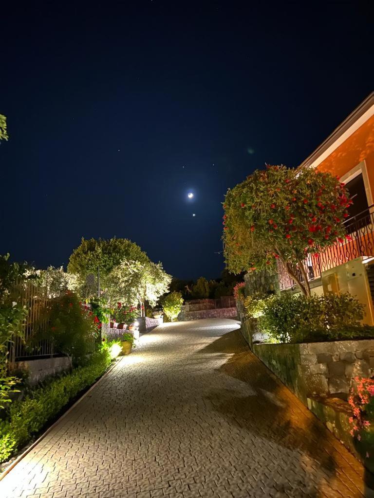 La Casa Dell'Alloro Zafferana Etnea Εξωτερικό φωτογραφία