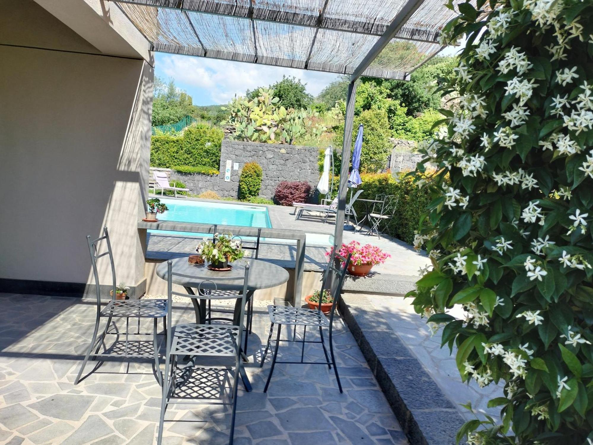 La Casa Dell'Alloro Zafferana Etnea Εξωτερικό φωτογραφία